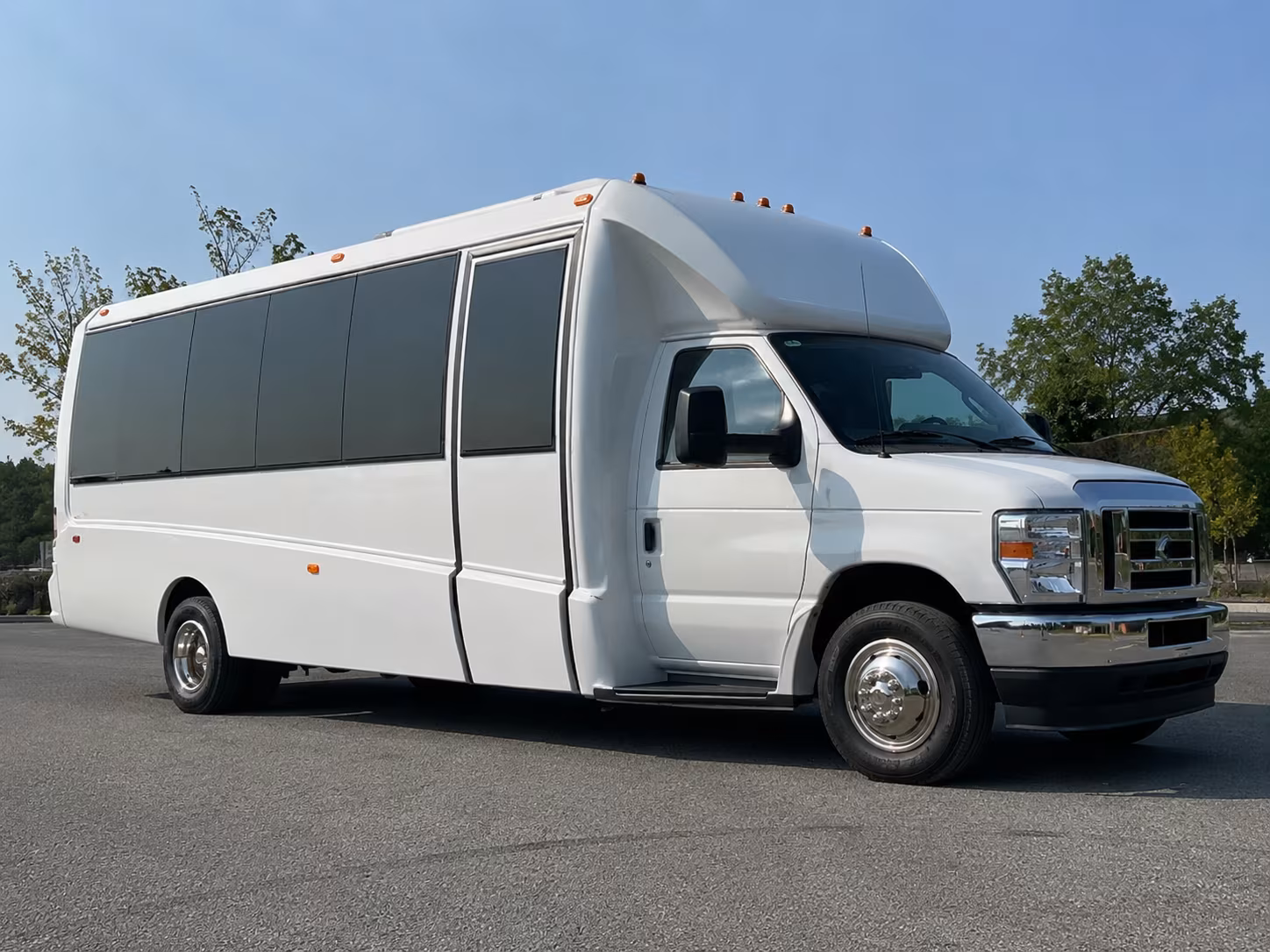 st george corporate party bus rental